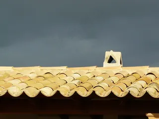 屋顶，瓷砖，屋顶，房屋屋顶，建筑，砖，屋顶