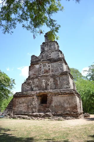 波隆纳鲁沃，古迹，古代，历史，国王