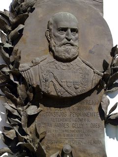 公墓，雕像，雕塑，石雕，纪念碑