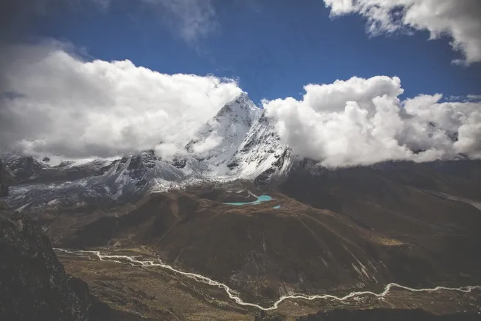 风景，山，丘陵，山谷，雪，蓝色，天空