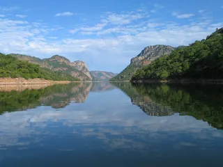 松戈，江，山，水，反射，天空，蓝色