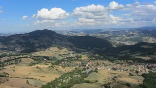 意大利，意见，艾米利亚-罗马涅，山，云团，夏天