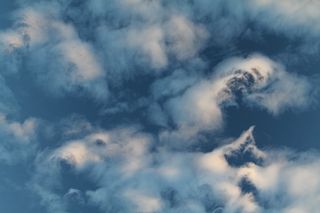 云，蓝天，壮观