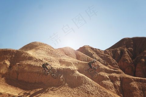 下坡，脚踏车，骑自行车的人，极限运动，运动，周期