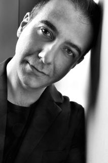 亚历克斯·帕纳伊（Alex Panayi），亚历山德罗斯（Alexandros），希族塞人，歌手