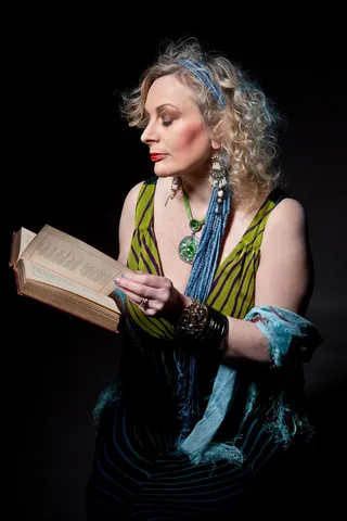 成熟的女人，讲故事，阅读，书，讲故事的人