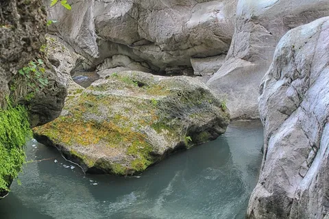 岩石,巨石,流,水,几点思考,自然 岩石,巨石,流,水,几点思考,自然