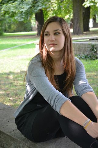 女孩，黑发，女人，人，周到，棕色的头发