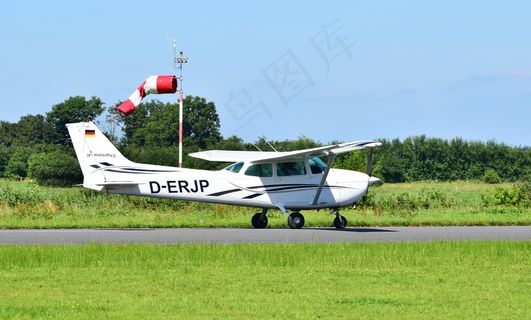 飞机，土地，螺旋桨，风力，业余爱好，飞行，体育