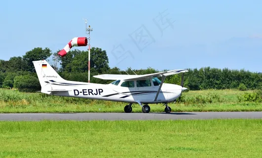 飞机，土地，螺旋桨，风力，业余爱好，飞行，体育