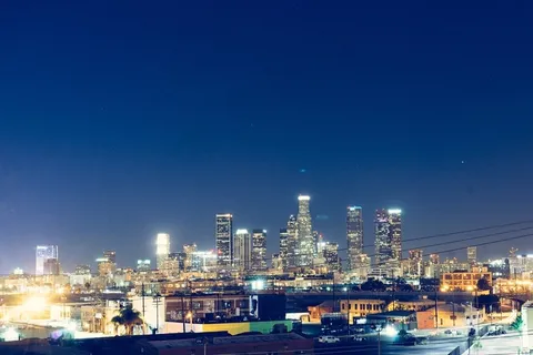 都市夜景,夜景照明,建筑,船桅,壁纸,城市之夜天际线高清壁纸 都市夜景,夜景照明,建筑,船桅,壁纸,城市之夜天际线高清壁纸