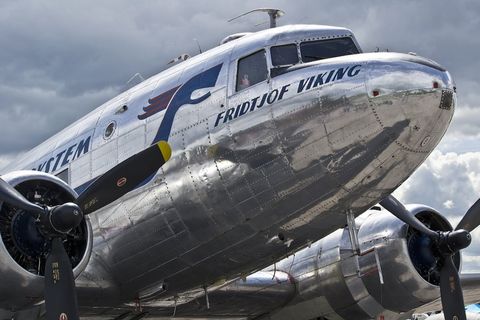 螺旋桨飞机，飞机，DC-3