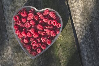 覆盆子，心脏，吃，早餐，覆盆子，食品