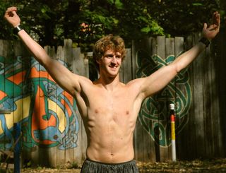 男子，赤膊，赤膊男子，年轻，运动员