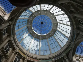 圆顶，玻璃屋顶，纪念碑，云，空气，明亮，玻璃