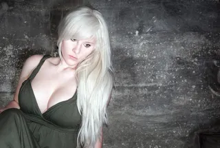 自拍照，女人思考，悲伤的女人，孤独，成人