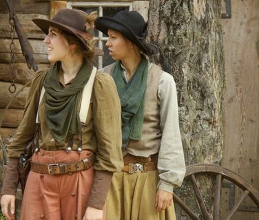 妇女，剧院，帽子