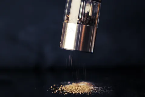 打火机,化妆品,窗户,过道灯,亚克力灯,胡椒粉胡椒粉香料调味料