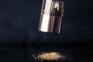 打火机,化妆品,窗户,过道灯,亚克力灯,胡椒粉胡椒粉香料调味料