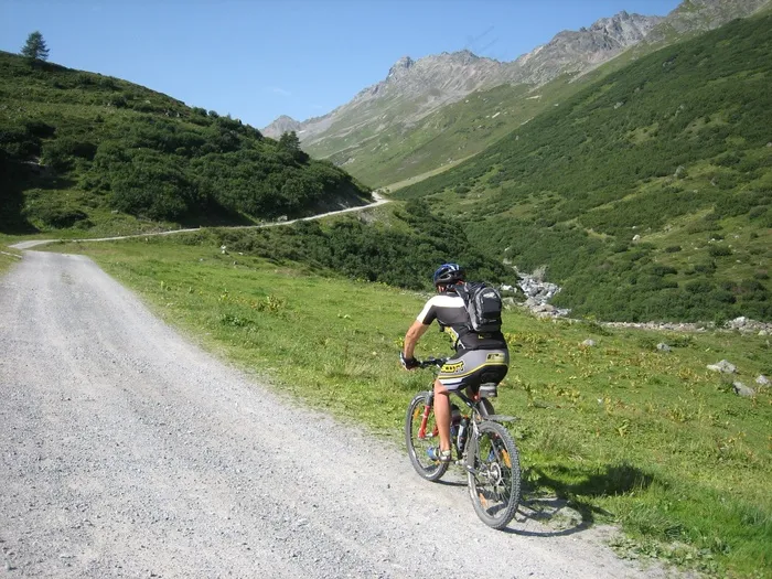 山地自行车，骑自行车，自行车，离，山，Transalp