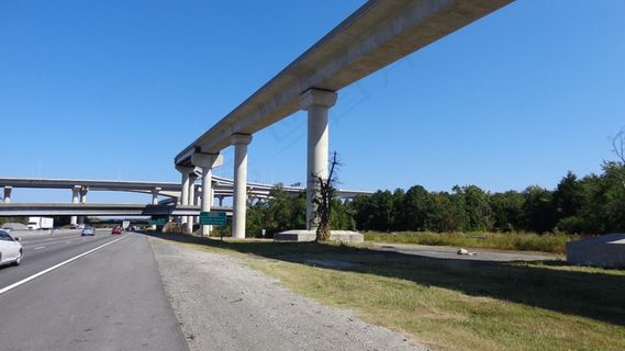 道路，巷道，公路，桥梁，州际公路，云，天空