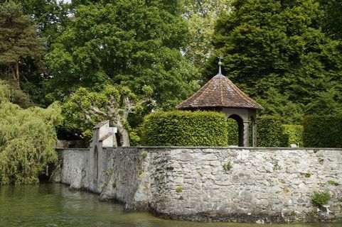 城墙城堡，花园，墙，寨，水，湖