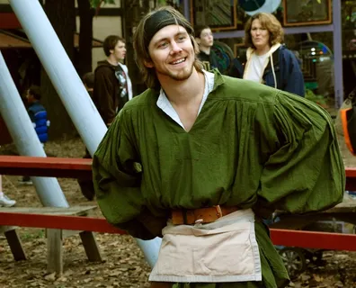 男子，供应商，高加索人，微笑，卖方，性格开朗，年轻