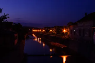 夜，河，几点思考，灯火，镇，水