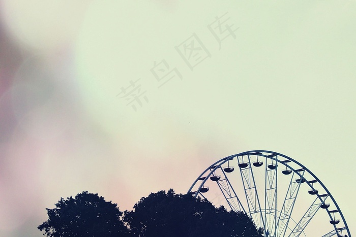 旋转木马，摩天轮，剪影，遥远