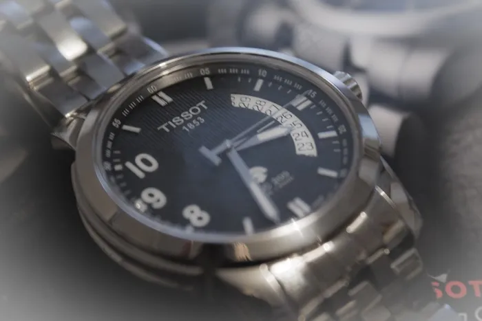 天梭PRC200 AutoQuartz