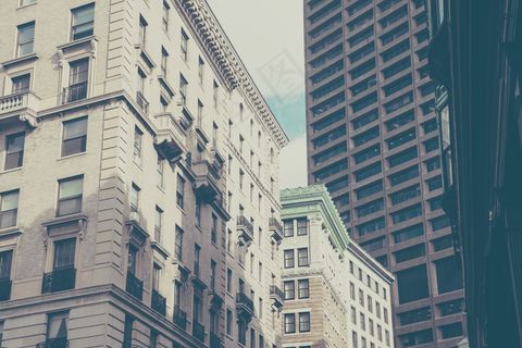 建筑,居民楼,墙,窗户,图画,城市建筑在阳光灿烂的日子