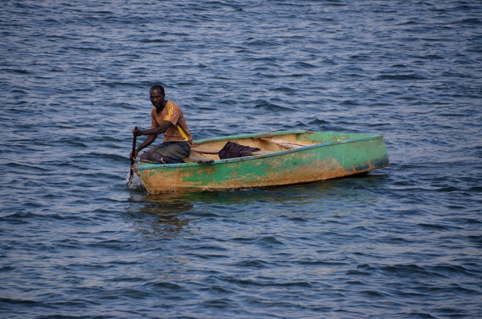 渔船，靴子，Karibasee，津巴布韦，非洲