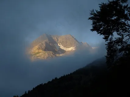 黎明,云,山,比利牛斯,Gavarnie,景观 黎明,云,山,比利牛斯,Gavarnie,景观