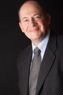 西服,人物特写,潘石屹,歌唱家,婚纱,微笑着商人的肖像