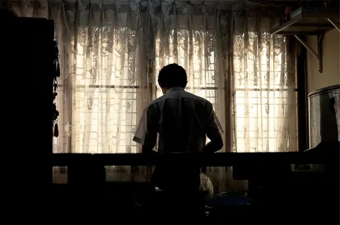盖伊,男子,黑暗,房间,窗帘,窗帘,人 盖伊,男子,黑暗,房间,窗帘,窗帘,人