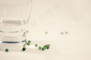 治愈，药物，感冒，剂量，疾病，药房