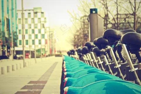 卡通动漫人物,街道,合照,图画,摩天轮,城市自行车都柏林自行车