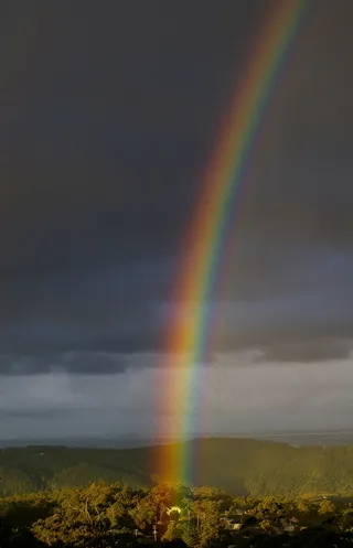 彩虹，天空，黑暗的天空，颜色，戏剧性，澳大利亚