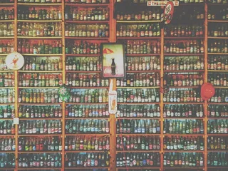 玻璃，瓶子，可乐，可口可乐，货架，展示架