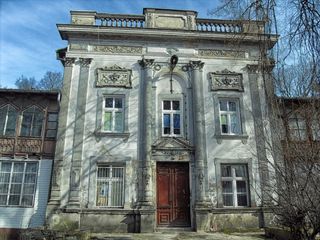 建筑，架构，外立面，天空，云，树木