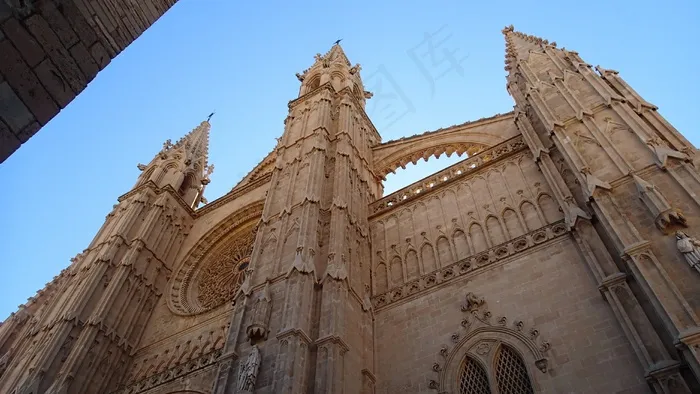 帕尔马大教堂，大教堂