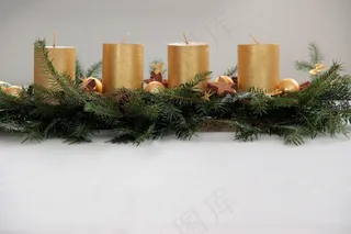 蜡烛，降临花圈，降临安排，降临