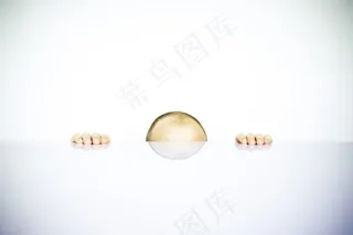 隐藏，隐藏，男子，年轻，剃光，秃头，头