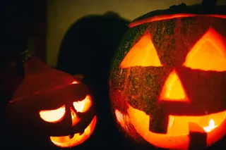 南瓜灯,南瓜,水晶工艺品,灯笼,生日蜡烛,万圣节南瓜在晚上的清晰镜头