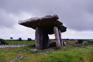 Poulnabrone Dolmen，爱尔兰，石头，岩石