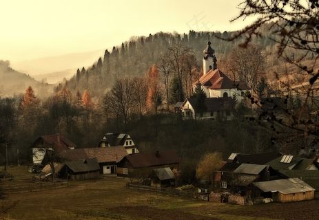 波兰，Malopolska，Pieniny，山，城市Szczawnica