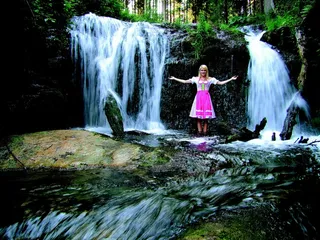 女孩，少女装，女仆，女人，金发女郎，漂亮，水
