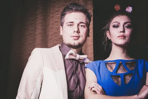 模型，连衣裙，情感，时尚，女人，女孩，化妆品