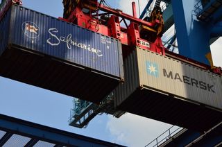 集装箱，集装箱起重机，港口，吊具，双缆