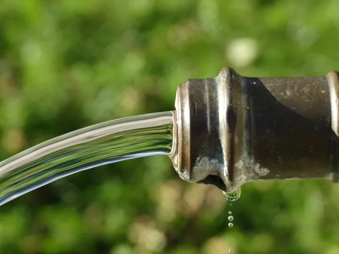 水龙头，饮用水，一滴水，水，液体